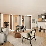 Camiri - 1 à Champs-élysées Appartement *